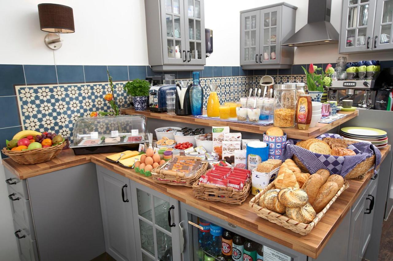 Bed & Breakfast Hotel Malts Хаарлем Екстериор снимка