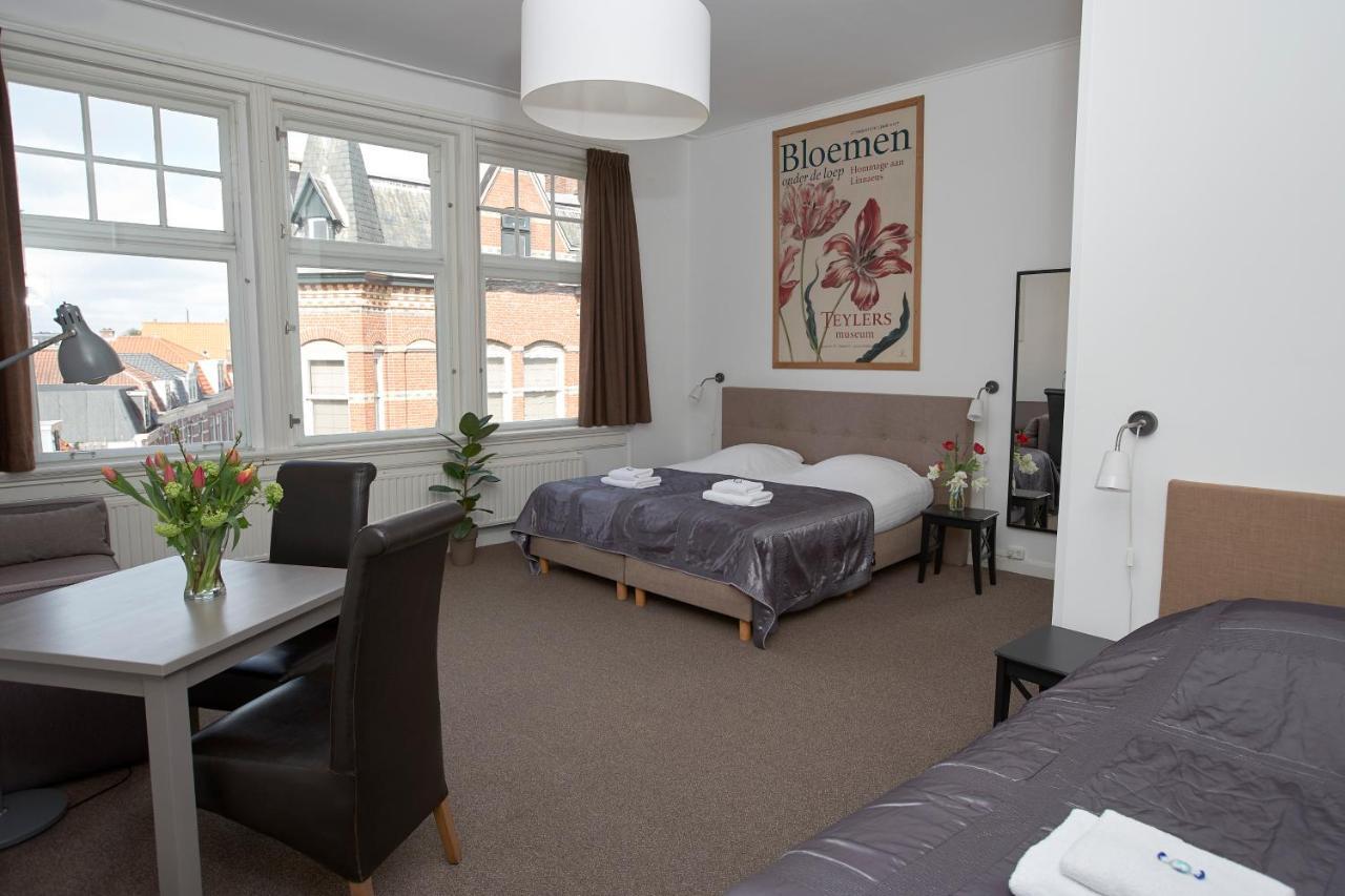 Bed & Breakfast Hotel Malts Хаарлем Екстериор снимка