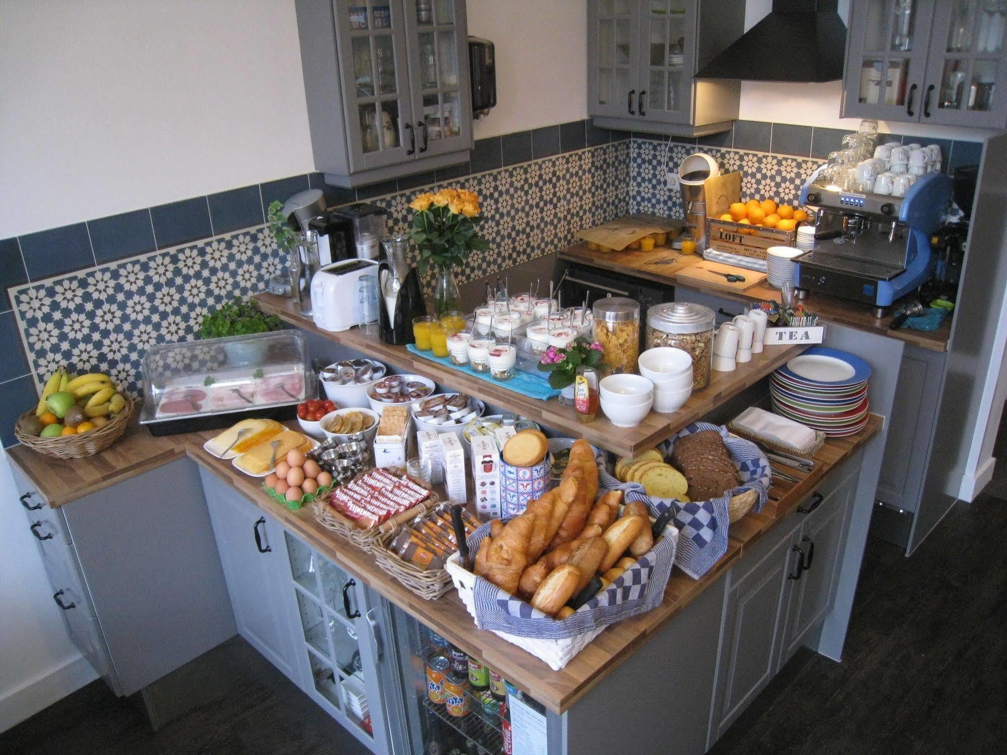 Bed & Breakfast Hotel Malts Хаарлем Екстериор снимка